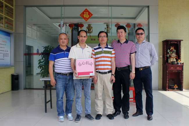 草莓污污视频漆