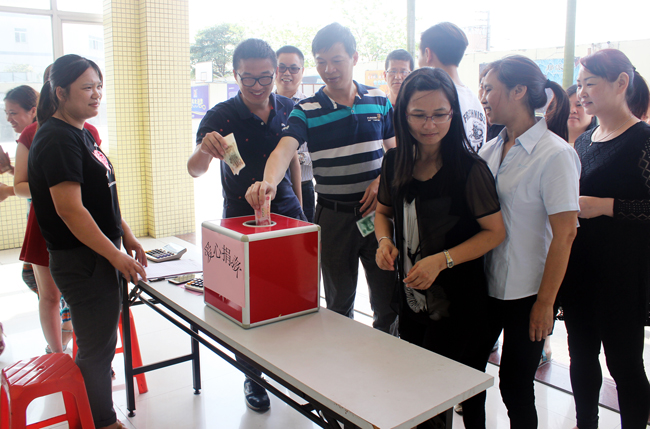 草莓污污视频漆